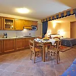 Lejlighedshotel Family Le 3*
