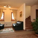 Family Le Aparthotel 3*