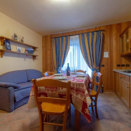 Apartahotel Family Le 3*