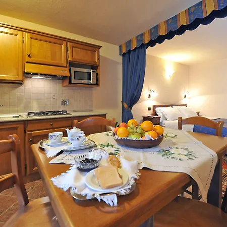 Family Le Apartahotel Champoluc