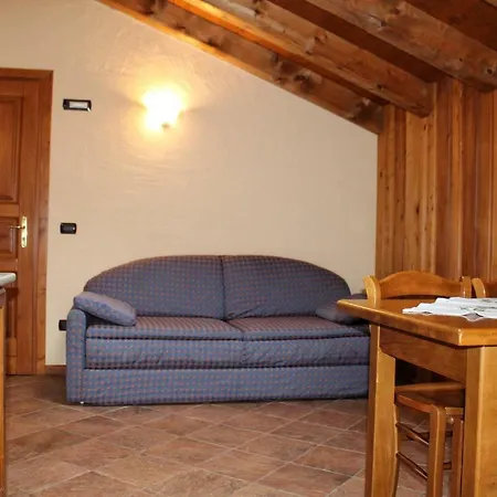 Apartahotel Family Le 3*