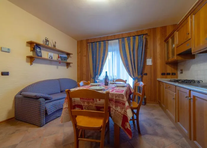 Aparthotel Family Le 3*